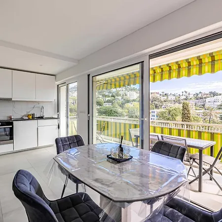Elegance And Serenity With Terrace, View & A C *